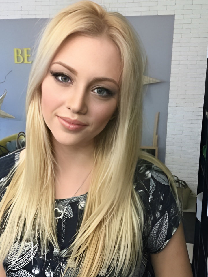 Жоржина привлекальеная девушка из Зугреса цена от 2500 руб