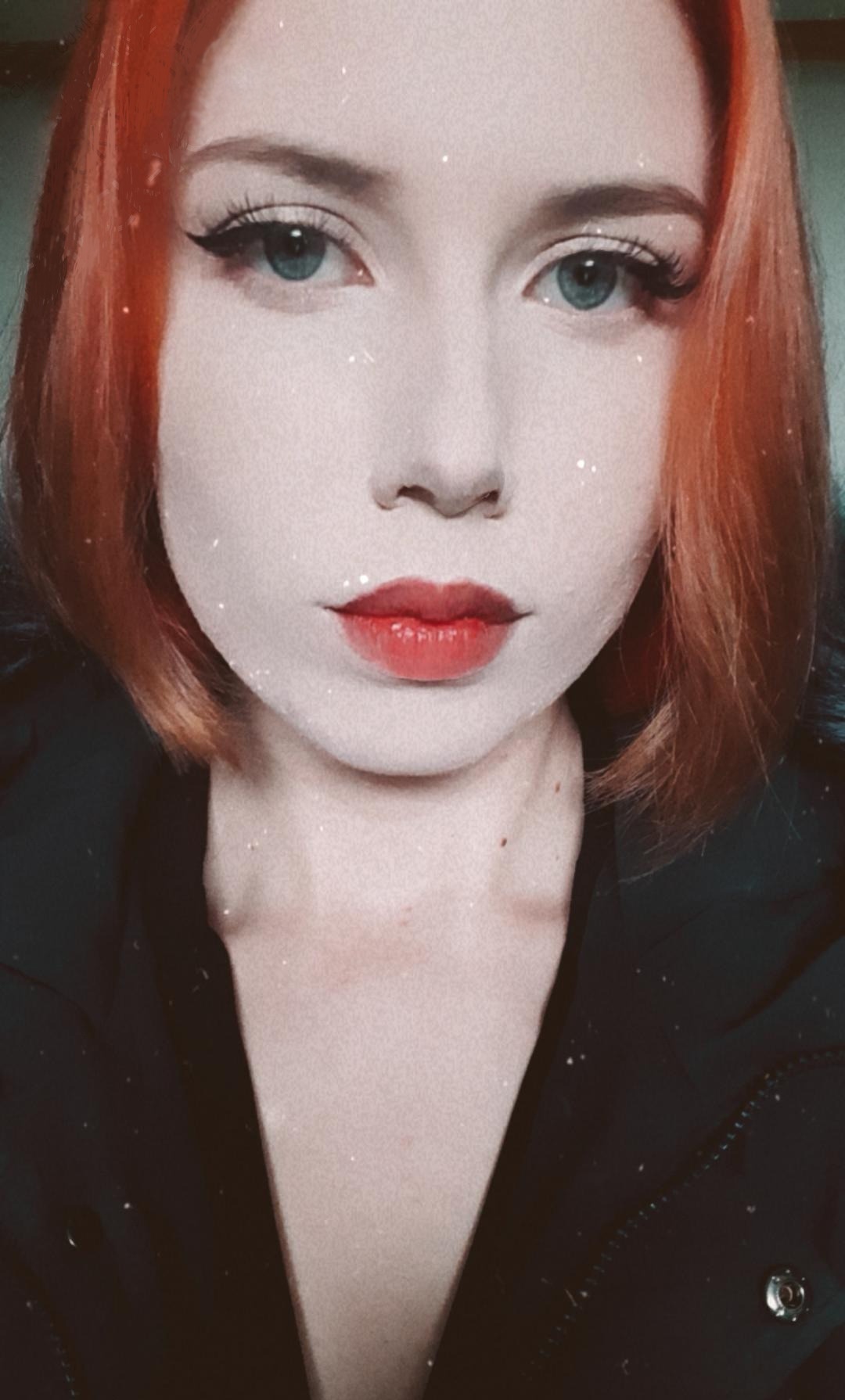 Тоня привлекальеная девушка из Зугреса цена от 3500 руб