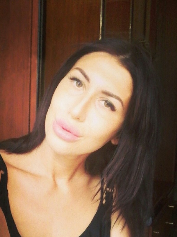 Валентина привлекательная девушка из Зугреса цена от 3500 руб