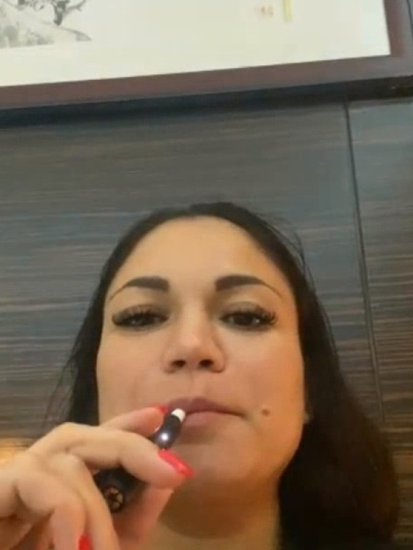 ! Лия ! привлекательная девушка из Зугреса цена от 3000 руб